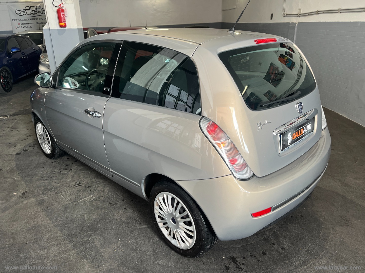 Ypsilon 1.2 69 CV Diva - immagine 8