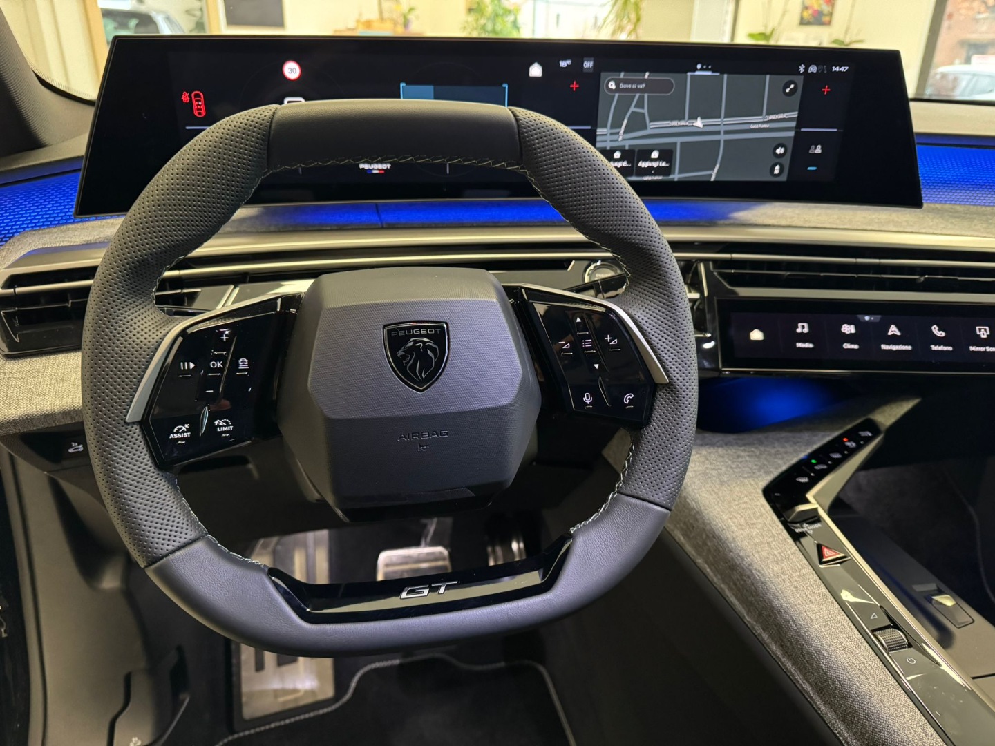 3008 Hybrid 145 e-DCS6 GT - immagine 8