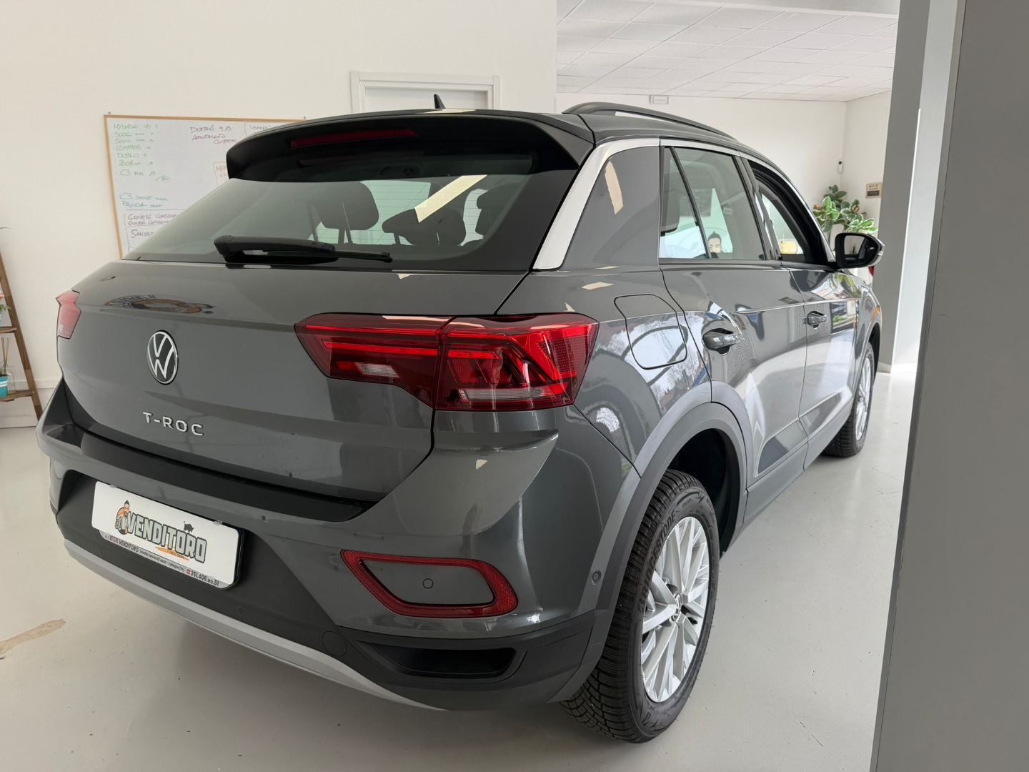 T-Roc 2.0 TDI SCR Life - immagine 8