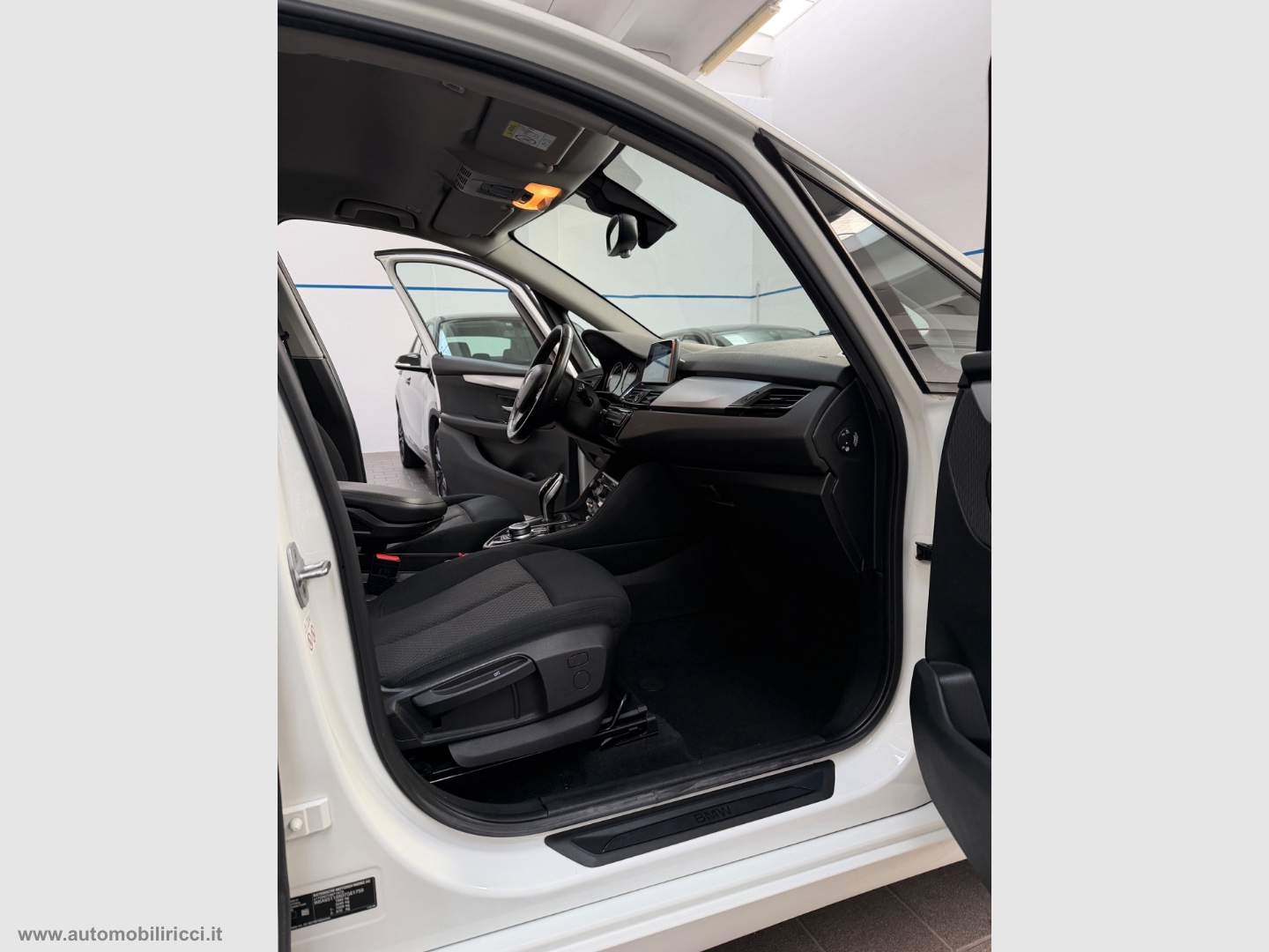 218i ACTIVE TOURER - immagine 8