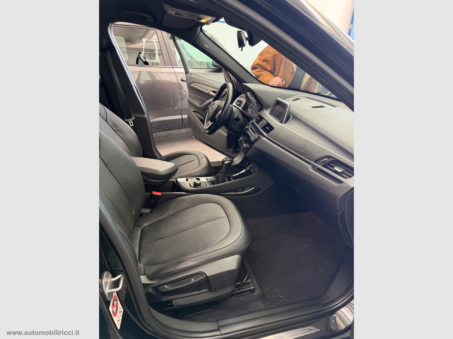 X1 sDrive18i xLine 106.500KM - immagine 8