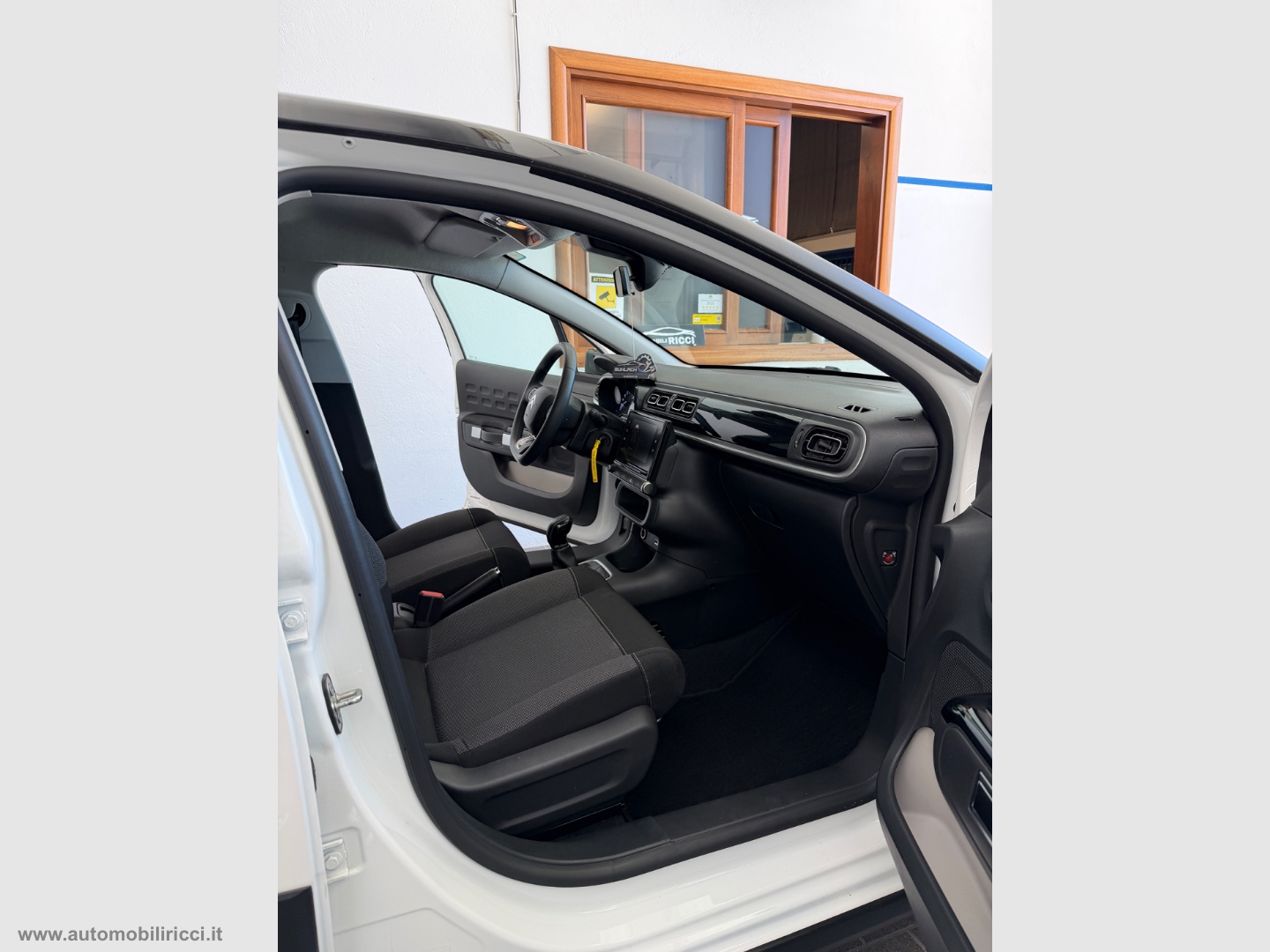 C3 PureTech 83 S&S Shine - immagine 8