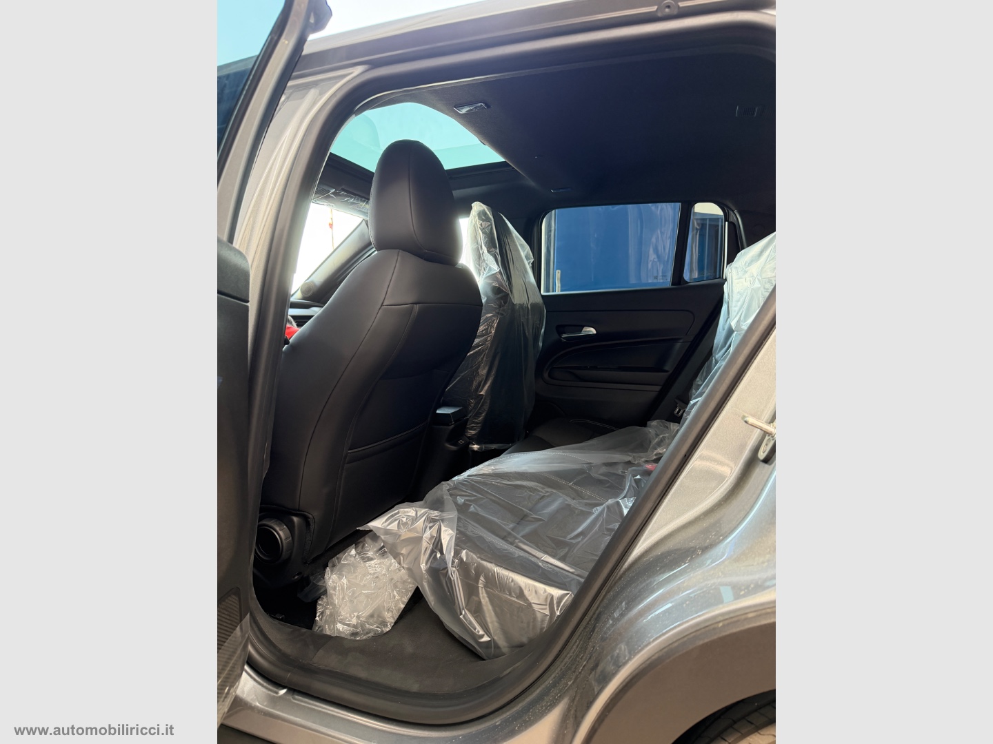 Avenger 1.2 Turbo Summit - immagine 8