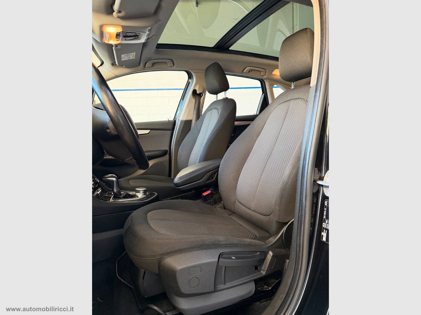 218d Active Tourer Advantage - immagine 8