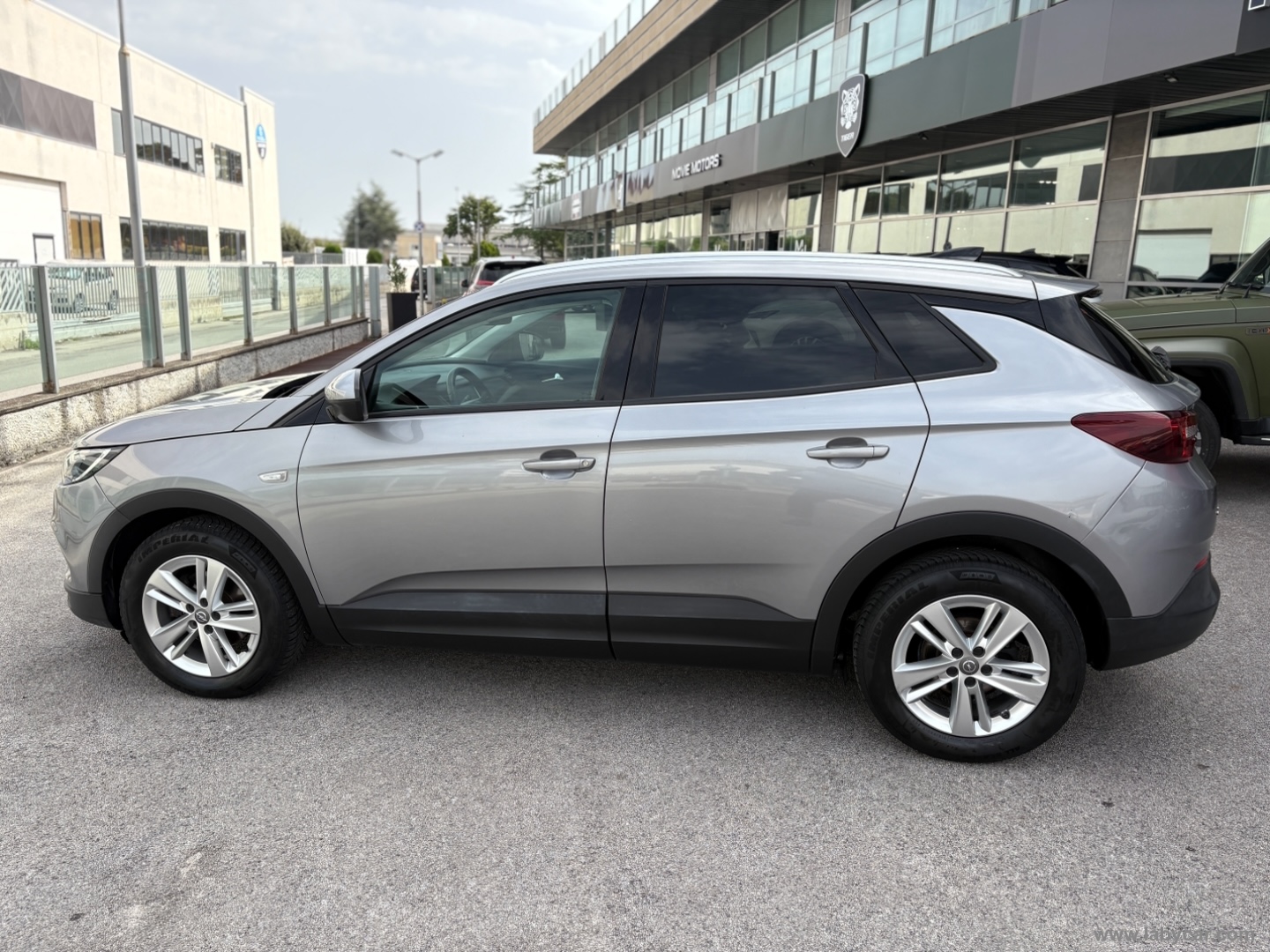 Grandland X 1.5 D Ecotec S&S aut. Bus. - immagine 8