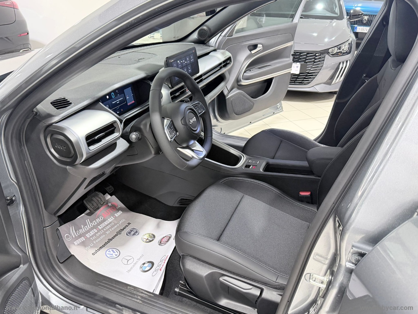 Avenger 1.2 Turbo 110CV e-Hybr. Summit - immagine 8