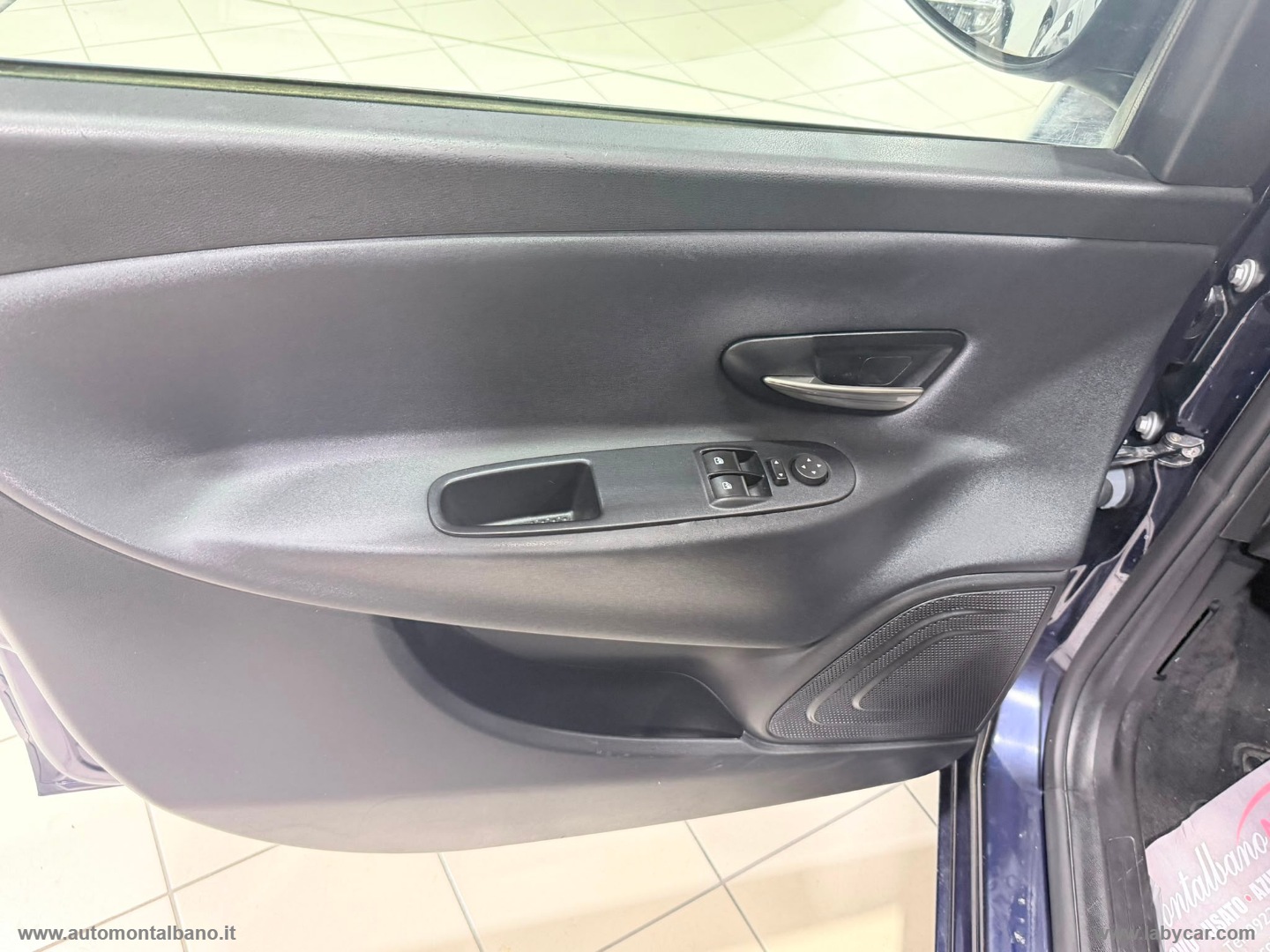 Ypsilon 1.2 69 CV 5p. Gold - immagine 8
