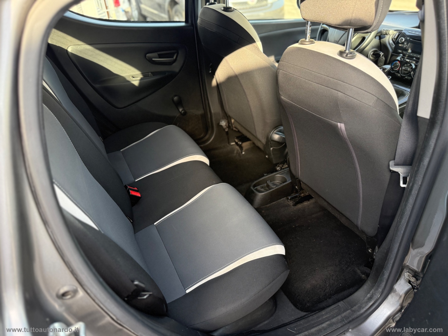 Ypsilon 1.2 69 CV 5p. Platinum - immagine 8