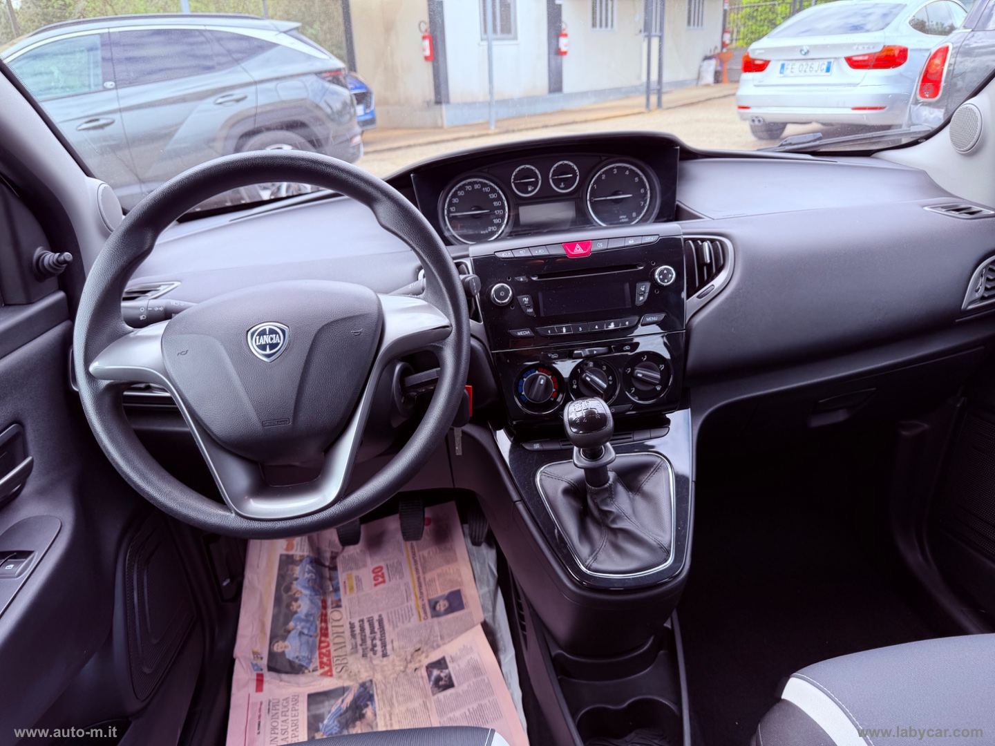 Ypsilon 1.2 69 CV 5p. Elefantino - immagine 8