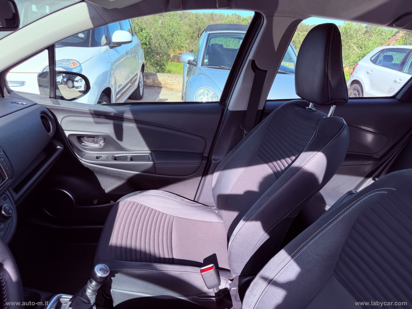 Yaris 1.4 D-4D 5p. Lounge - immagine 8