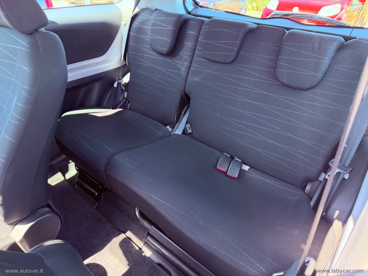 Yaris 1.0 3p. - immagine 8