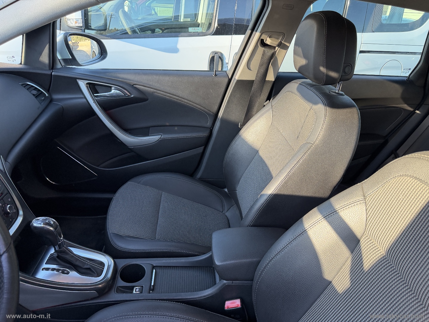 Astra 2.0 CDTI 165 CV ST aut. Cosmo - immagine 8