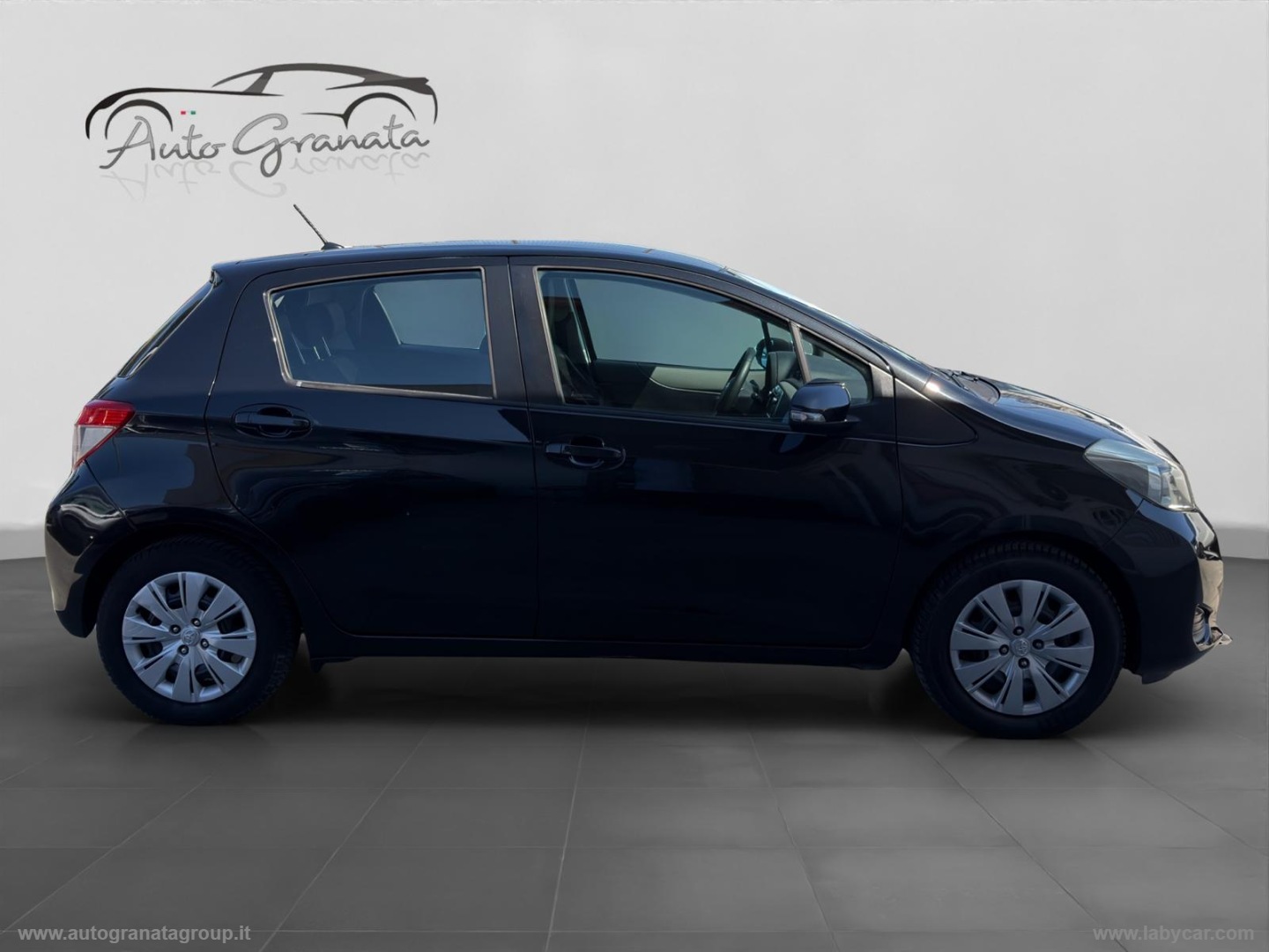 Yaris 1.0 5p. Lounge SOLI 138.000 KM !!! - immagine 8