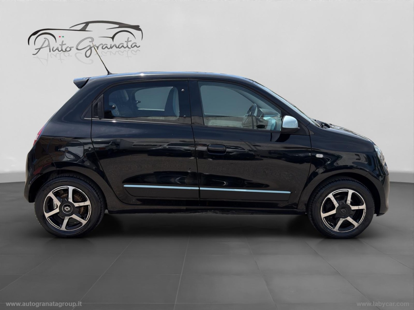 Twingo 1.0 SCe Live GPL OUTLET - immagine 8