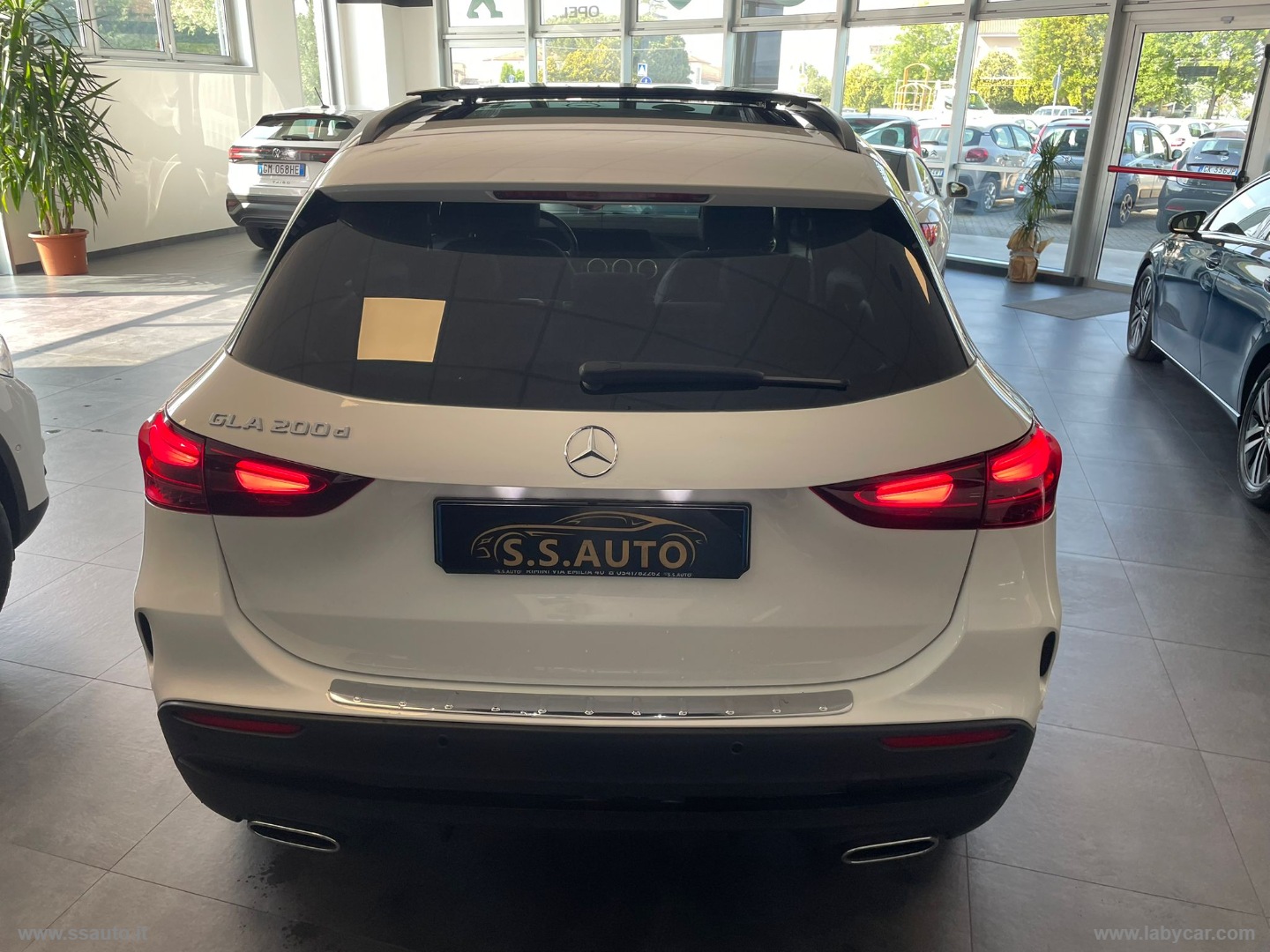 GLA 200 d Automatic AMG Line Adv.Plus TETTO PANORAMICO - immagine 8