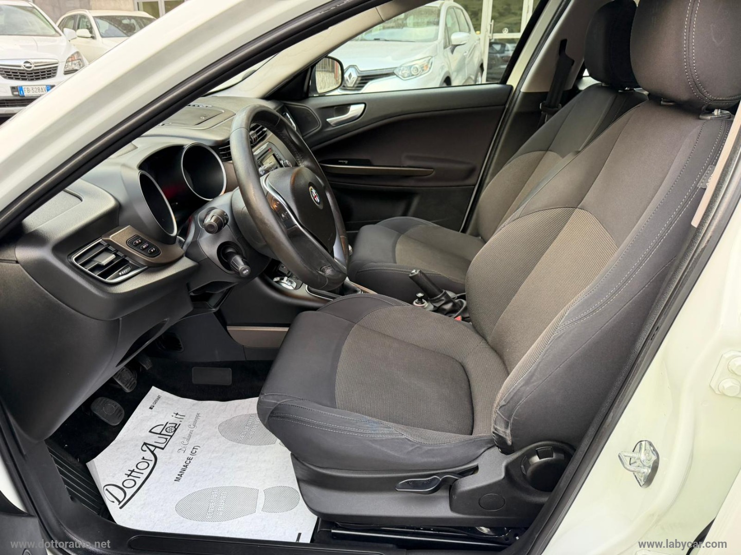 Giulietta 1.6 JTDm-2 105 CV Exclusive - immagine 8