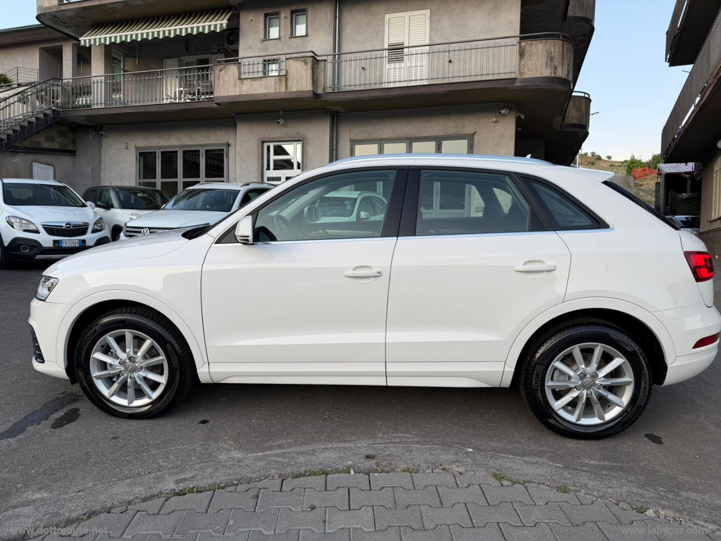 Q3 2.0 TDI 120CV S TRONIC - immagine 8