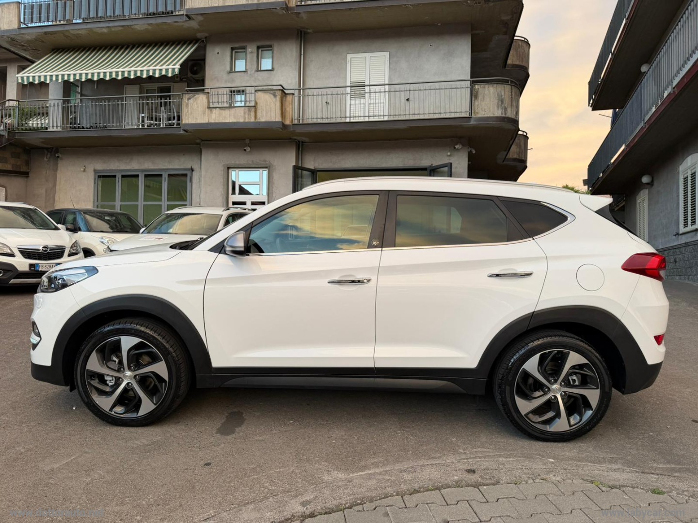 Tucson 1.7 CRDi Sound Edition - immagine 8
