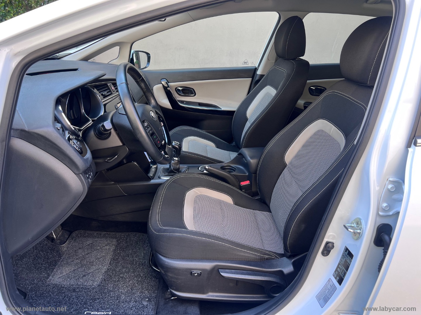 cee d 1.6 CRDi 110 CV SW Cool - immagine 8