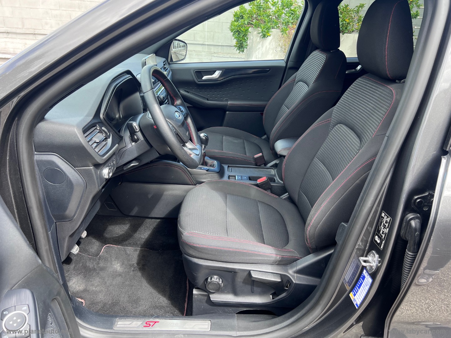 Kuga 1.5 EcoBlue 120 CV 2WD ST-Line - immagine 8