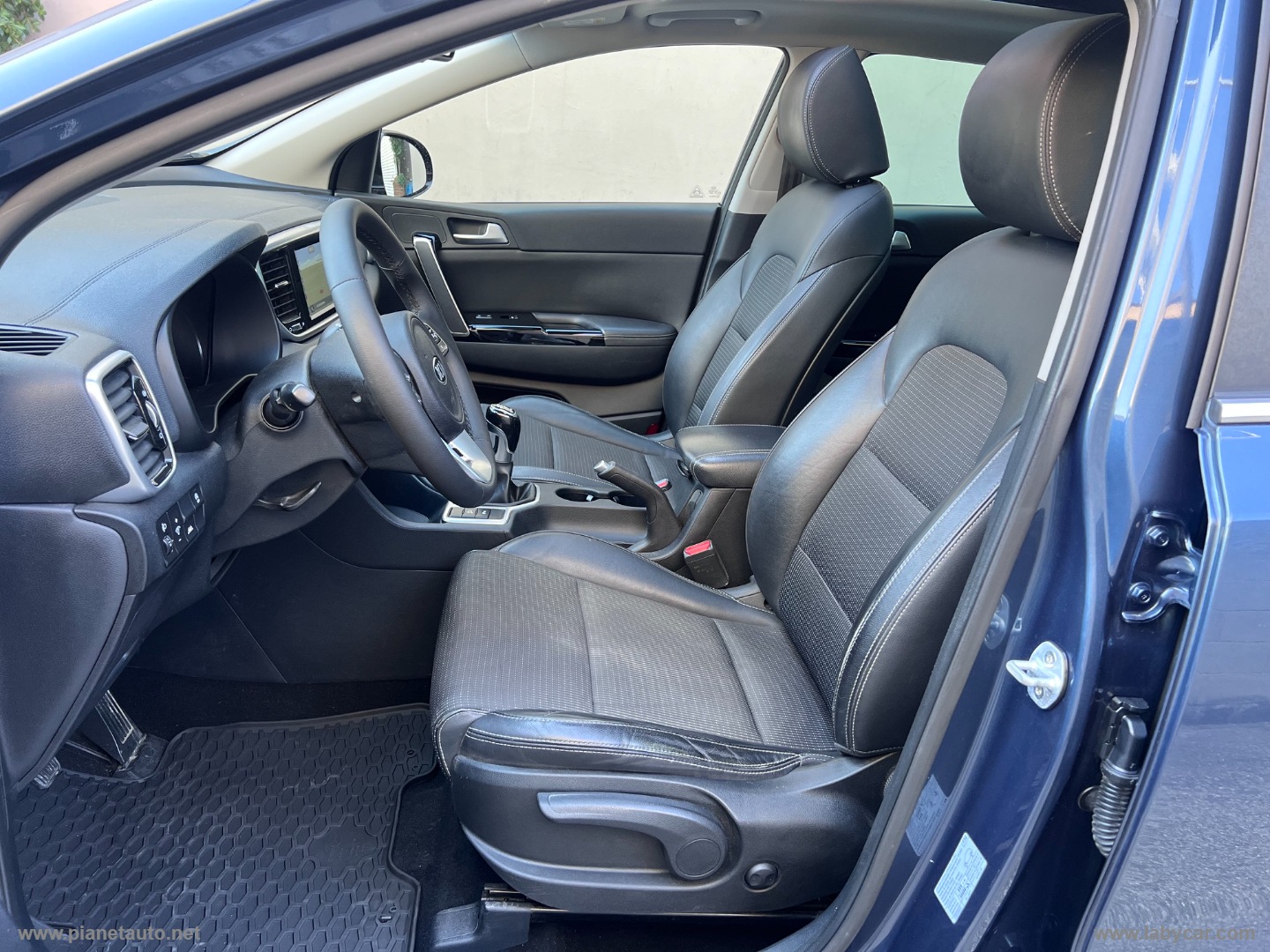 Sportage 1.6 CRDI 115 CV 2WD Energy - immagine 8