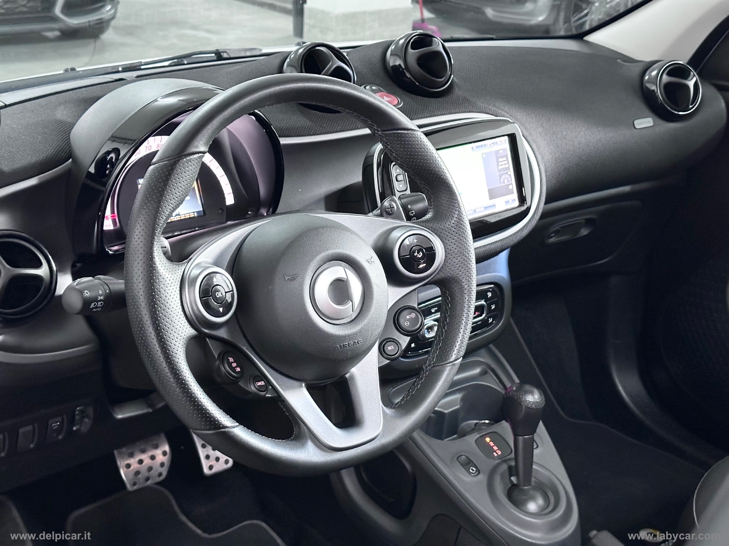 forfour 90 0.9 Turbo twinamic Passion CABRIO - immagine 8