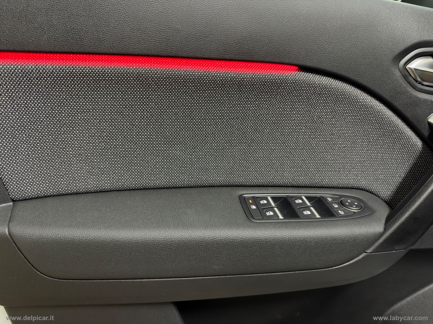 Captur Eco-G 120 CV Techno - immagine 8