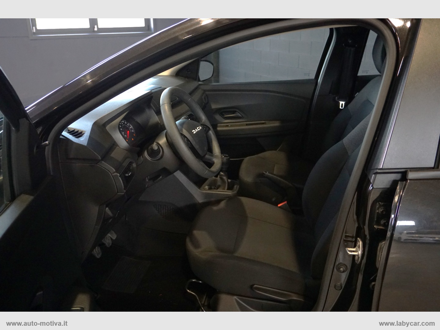 Sandero Streetway 1.0 SCe 65CV Essential - immagine 8