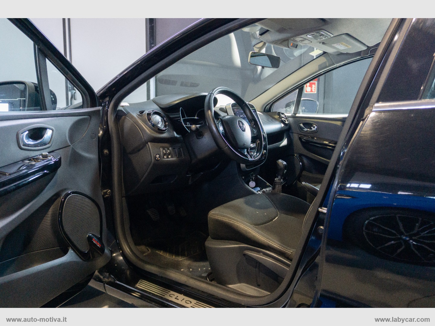 Clio 1.2 75 CV GPL 5p. Live - immagine 8