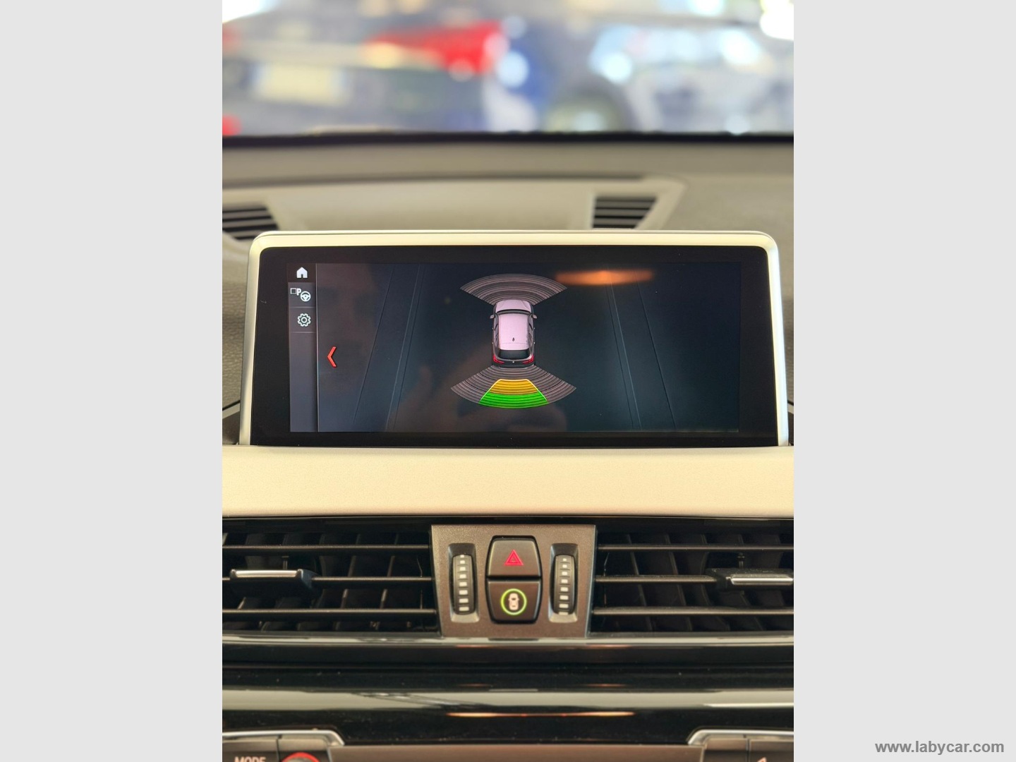 X1 sDrive18d Business Advantage - immagine 8