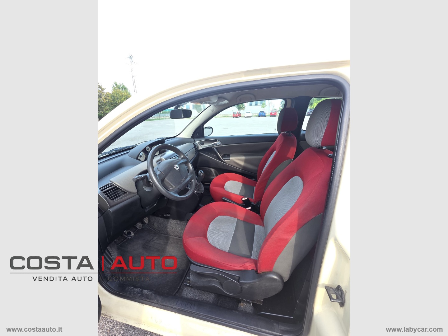 Ypsilon 1.3 Multijet 69CV *NEOPATENTATI* - immagine 8