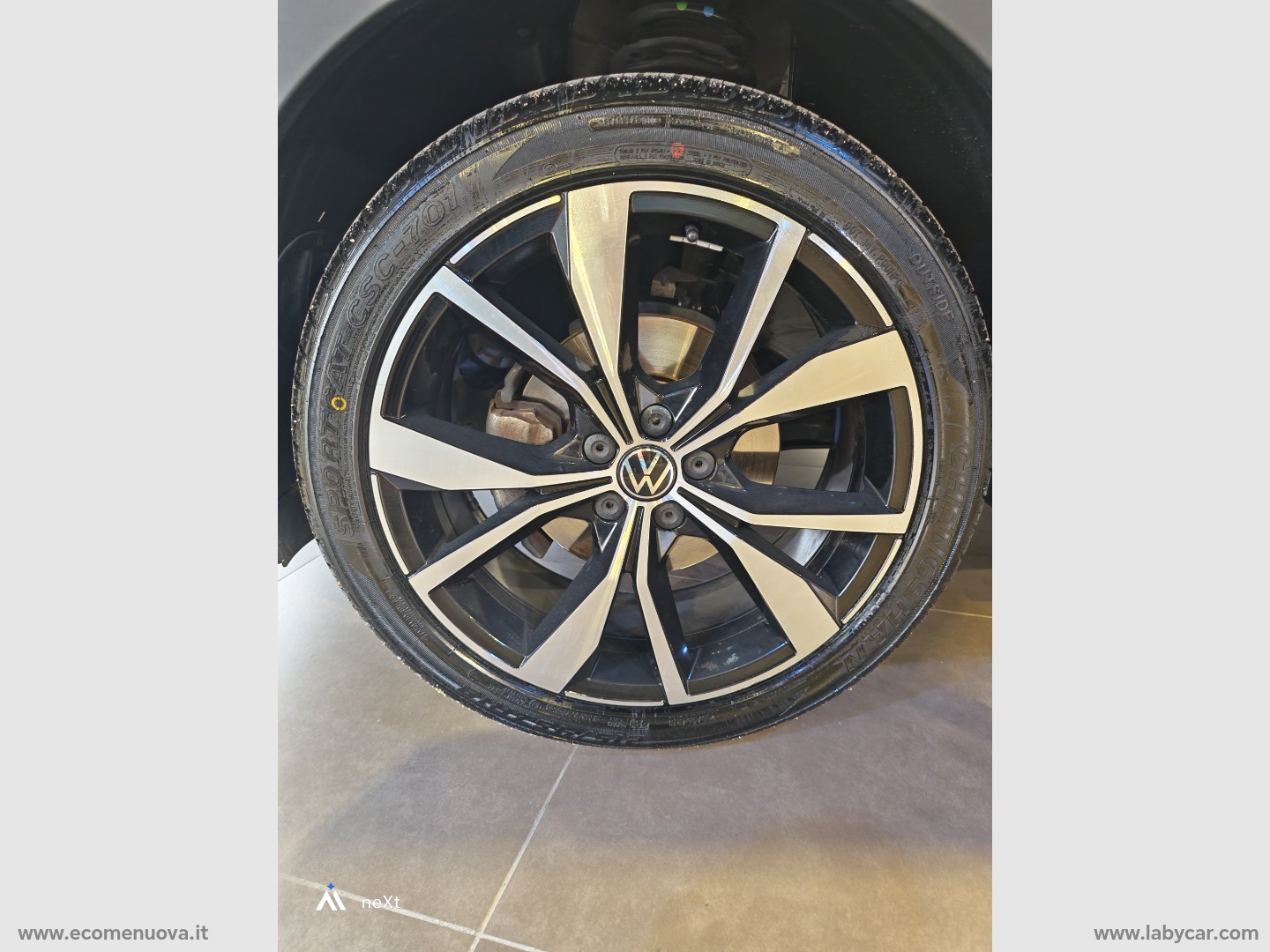T-Cross 1.0 TSI 115 CV R-Line Plus - immagine 8