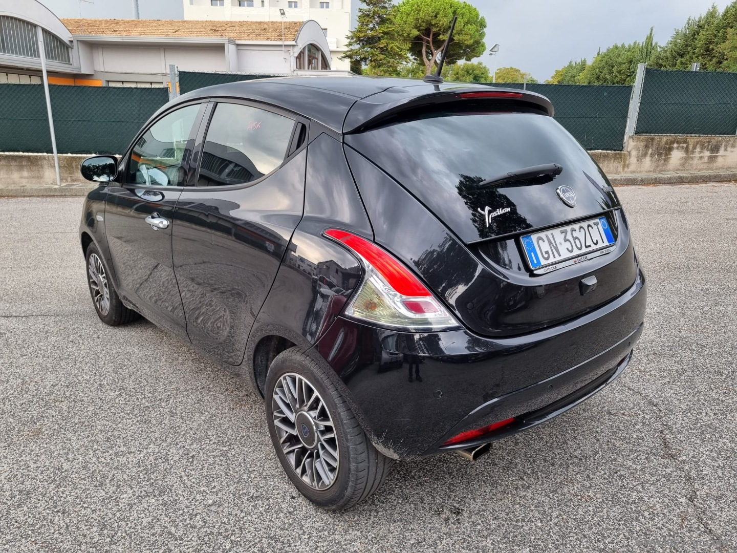 Ypsilon 1.0 FireFly 5p.S&S Hyb. Gold Pl. - immagine 8