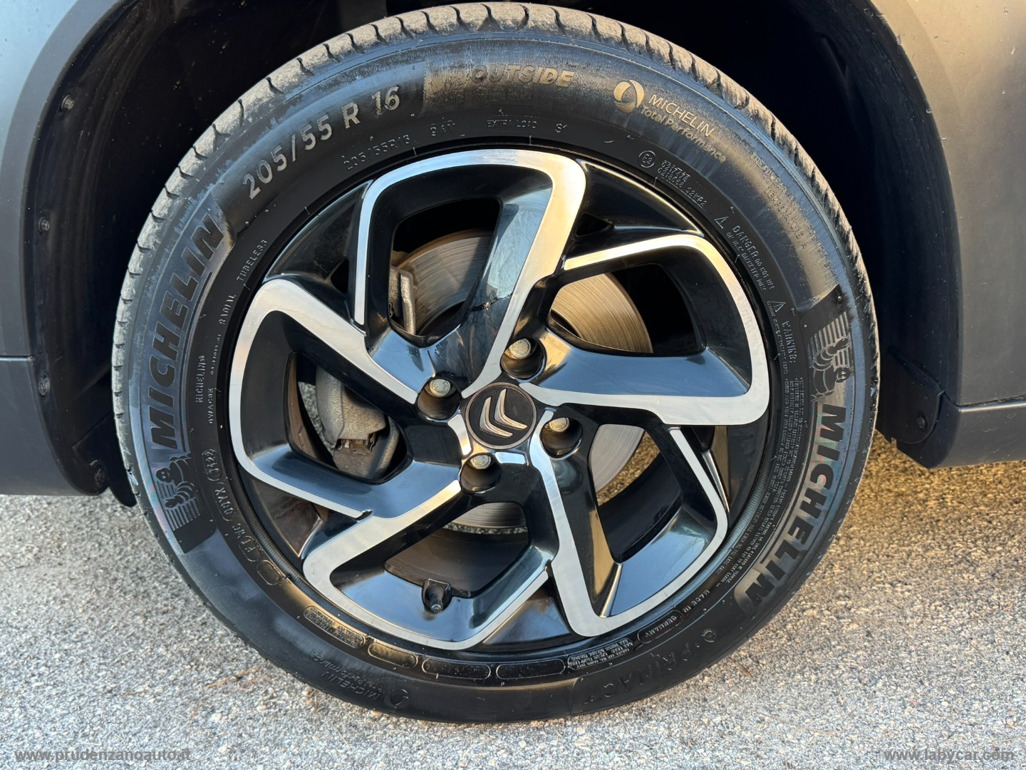 C3 Aircross PureT. 110 S&S Shine - immagine 8