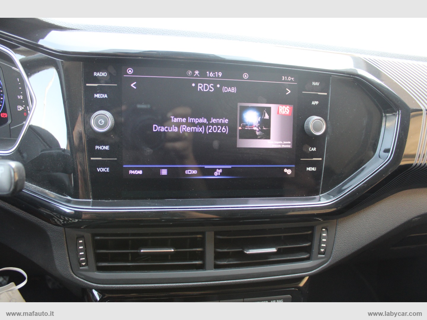 T-Cross 1.0 TSI 110 CV Advanced - immagine 9