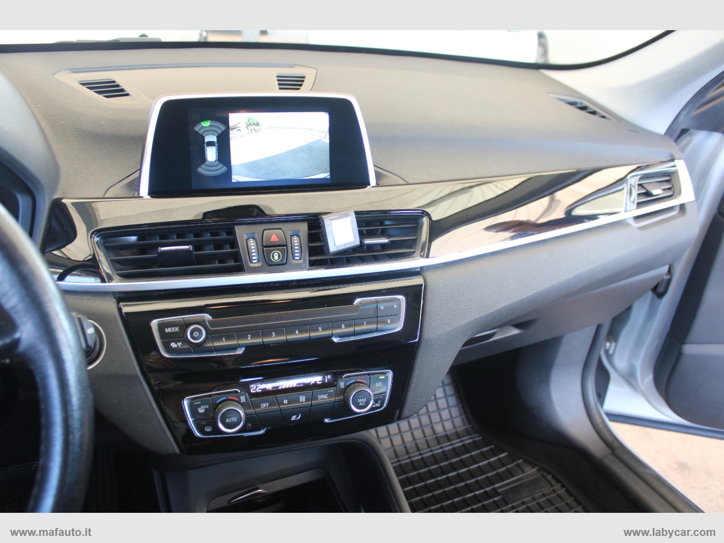 X1 xDrive18d Business Advantage - immagine 9