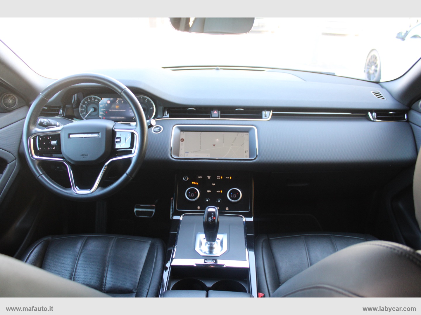 RR Evoque 2.0D I4 163 CV AWD Auto R-D. S - immagine 9