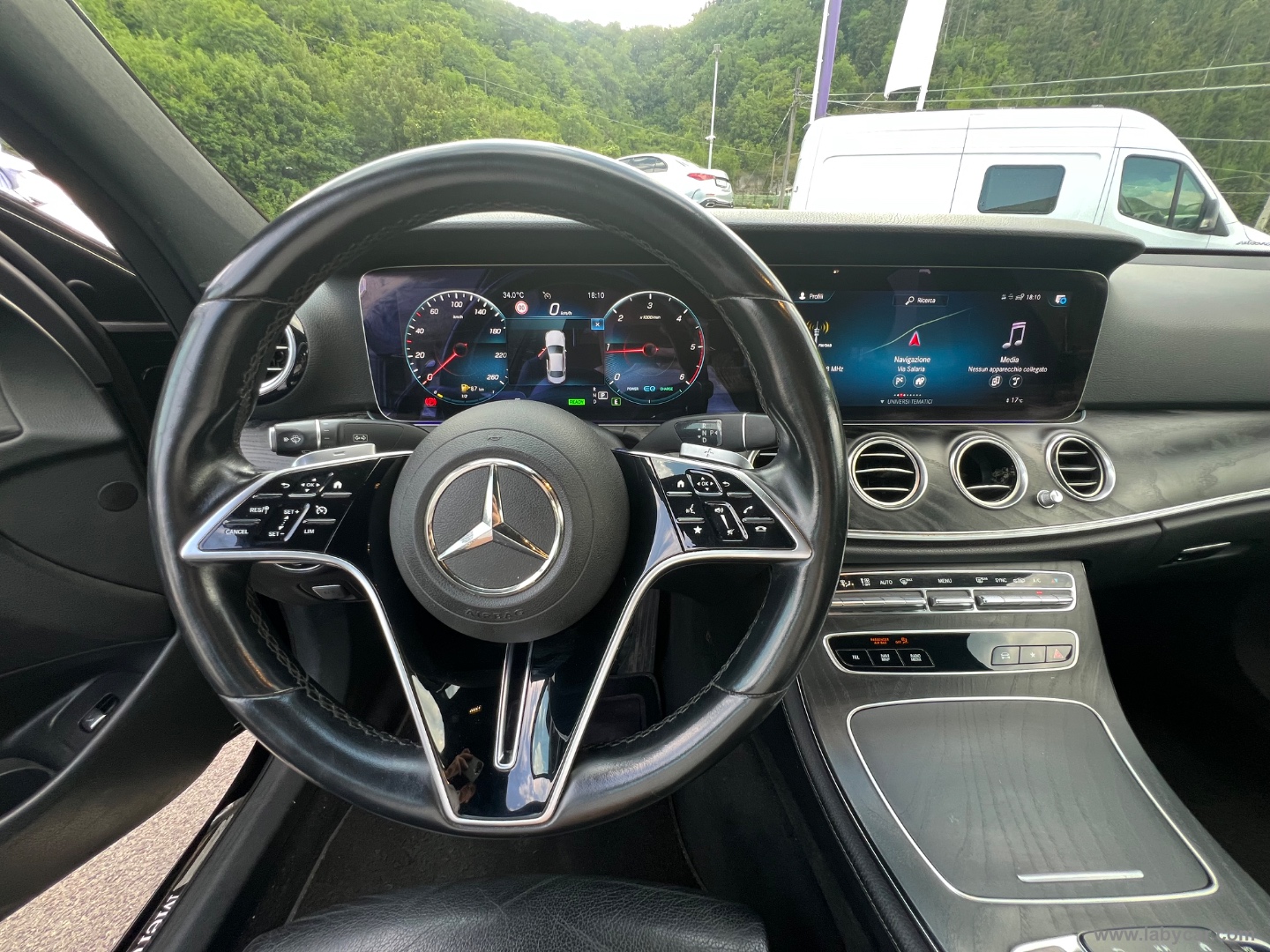 E 220 d Mild hybrid Auto Business Sport - immagine 9