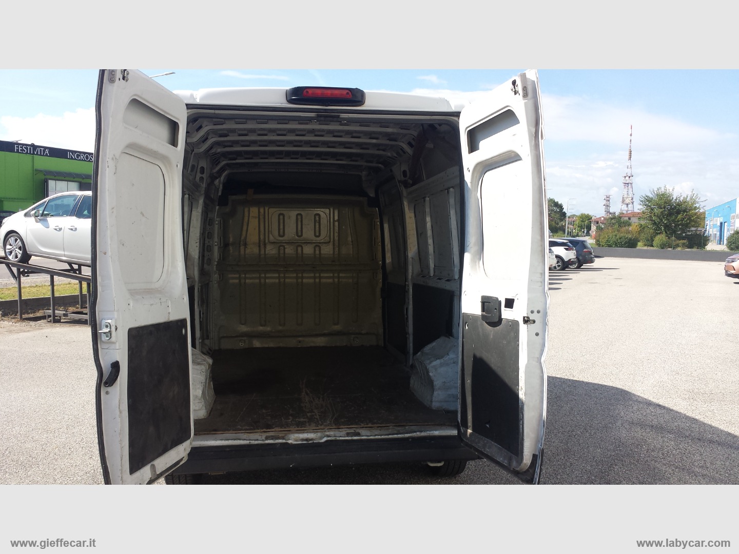 Ducato 35 2.3 MJT 140CV Furgone LAMIERATO - immagine 9