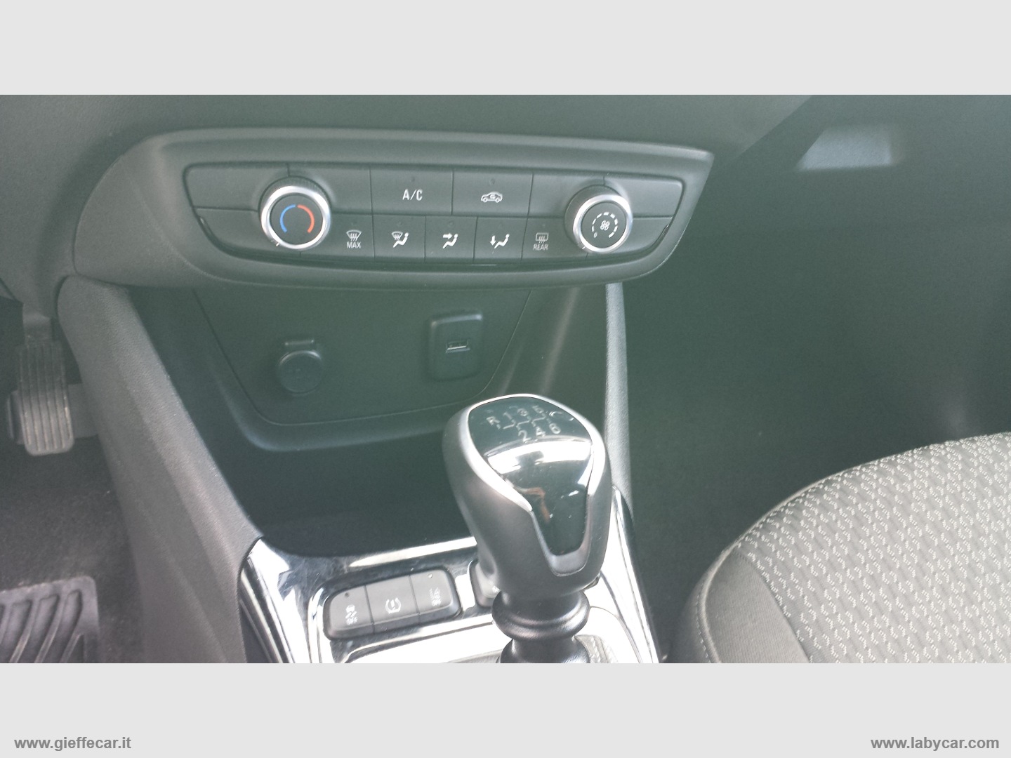 Crossland 1.2 T. 110 CV S&S Edition - immagine 9