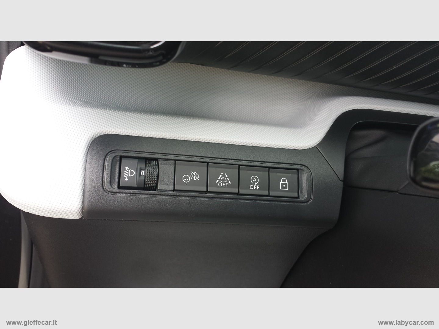C3 TURBO 100 YOU KM 0 PREZZO REALE - immagine 9