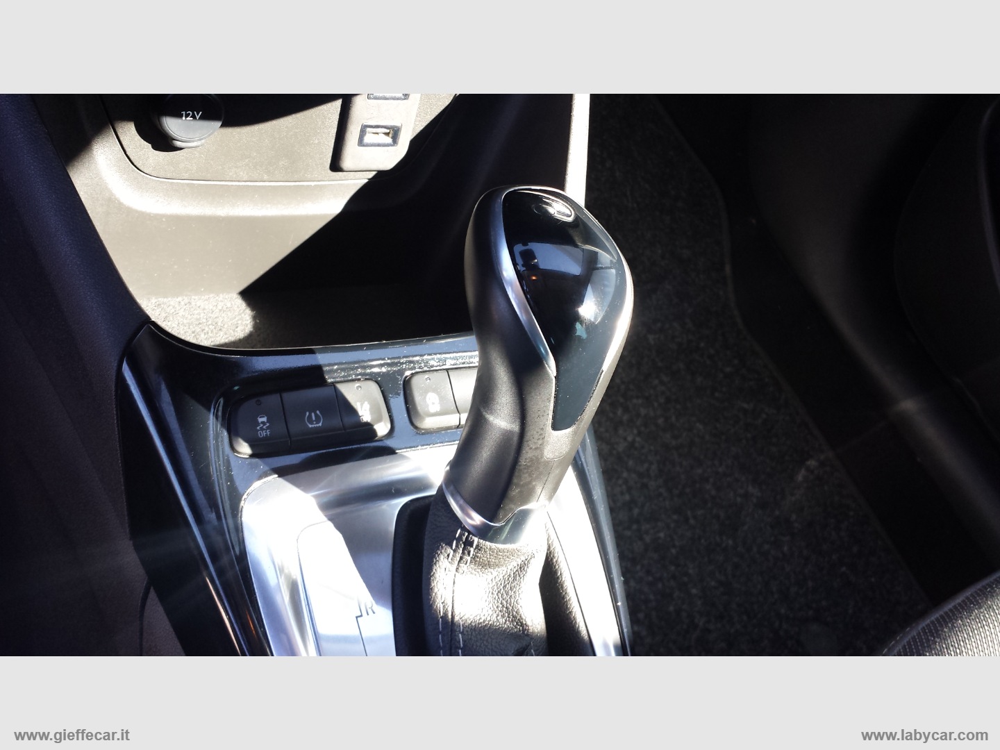Crossland 1.2 T. 12V 130CV Aut. ELEGANCE - immagine 9