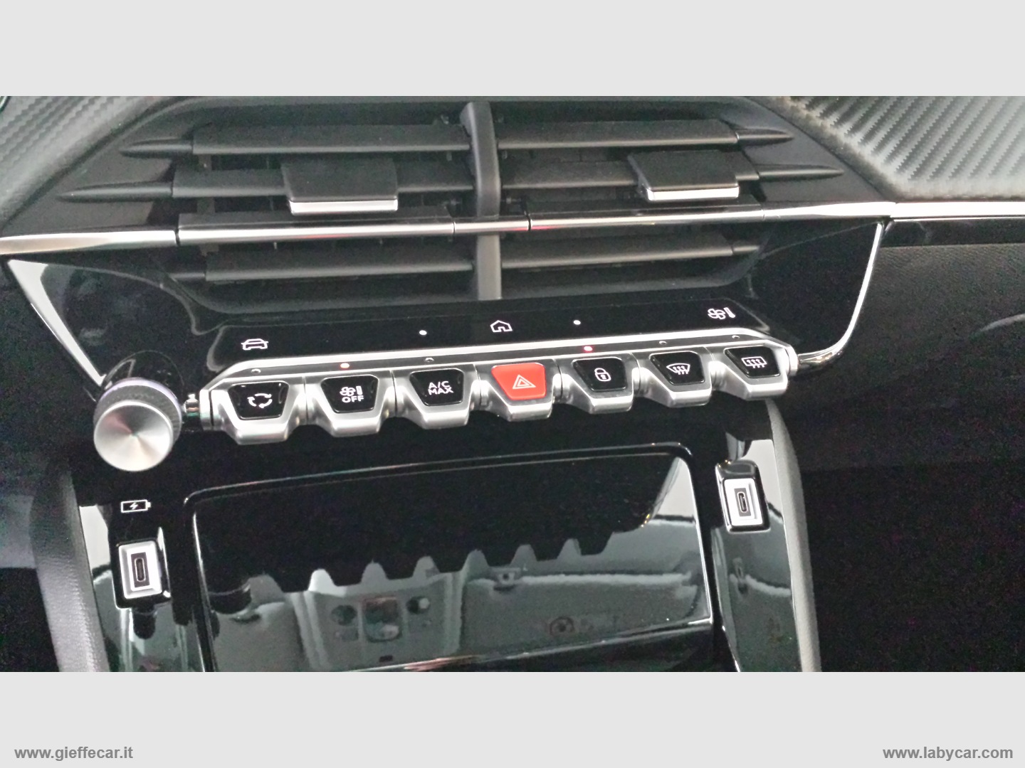 208 Turbo 100 CV 5p. Style - immagine 9