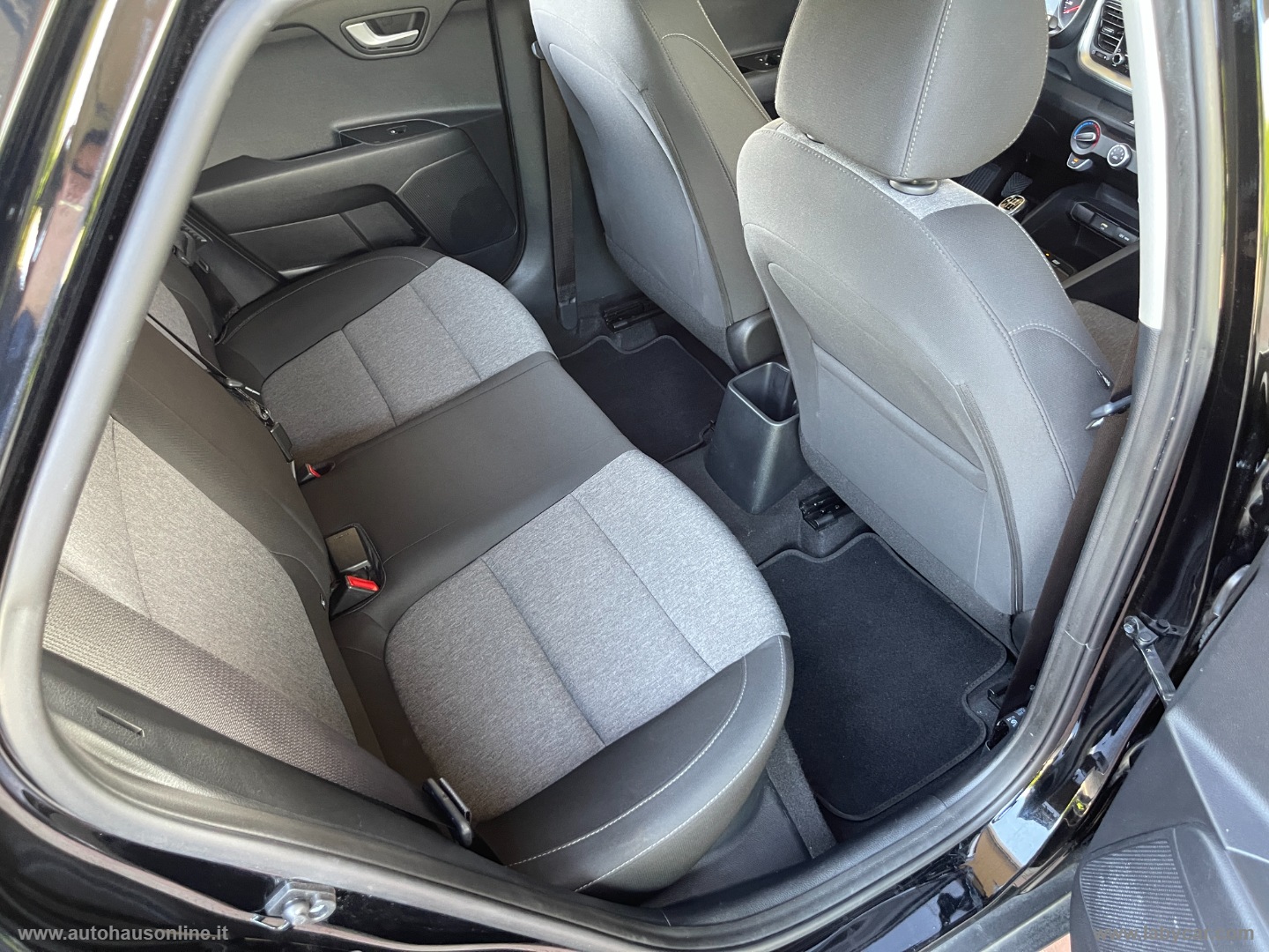 Stonic 1.0 T-GDi 100 CV MHEV iMT Style - immagine 9