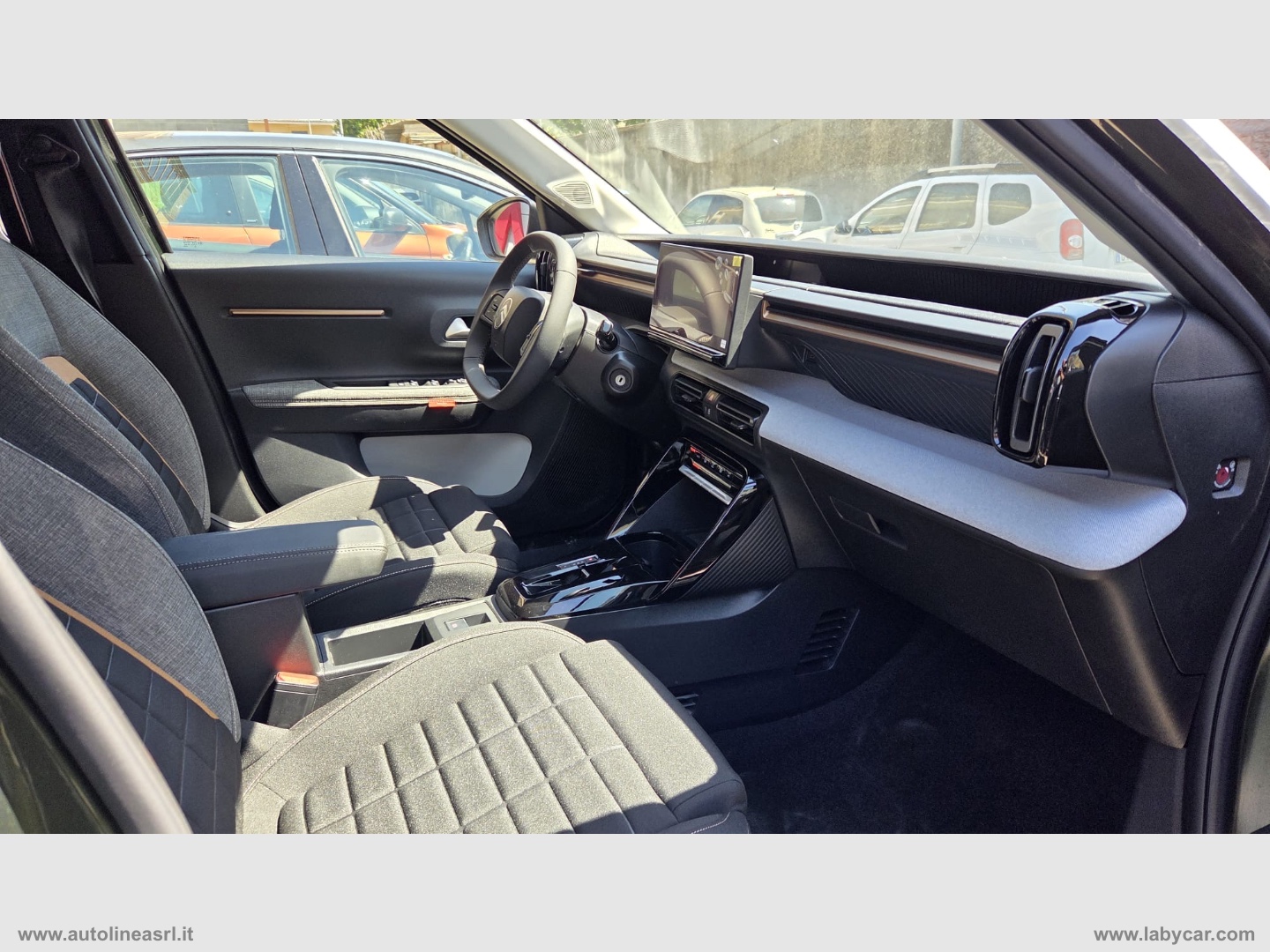 C3 Aircross Hybrid 145 automatico Plus - immagine 9