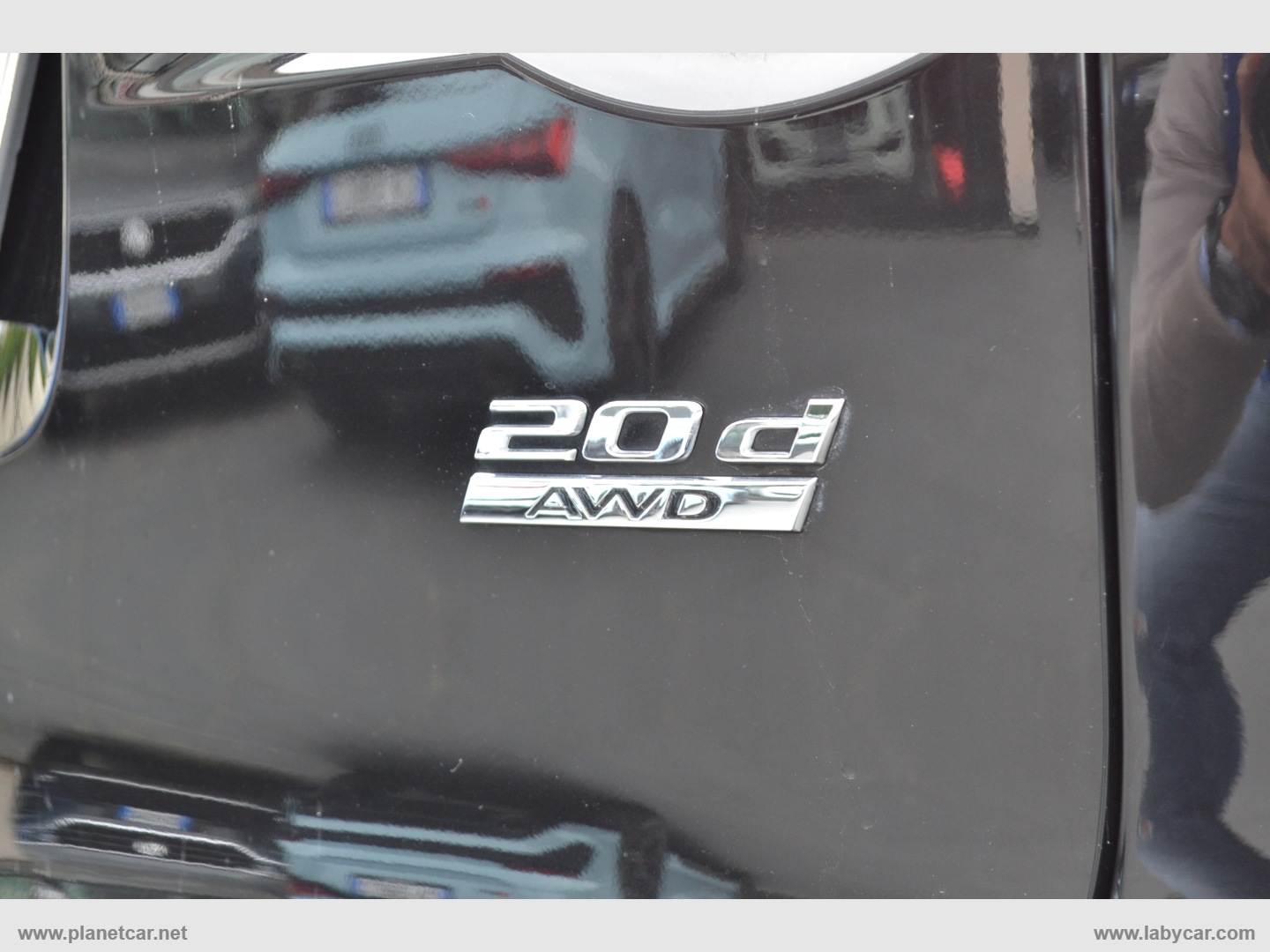 F-Pace 2.0 D 180 CV AWD aut. Prestige - immagine 9