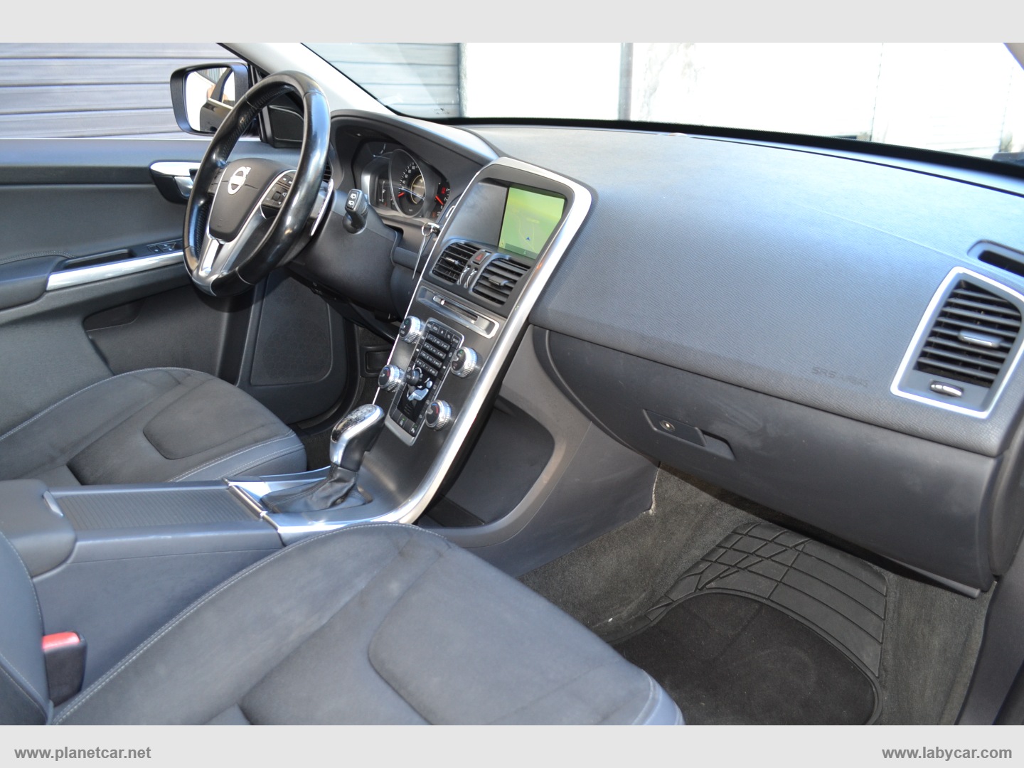 XC60 D4 Geartronic Momentum - immagine 9