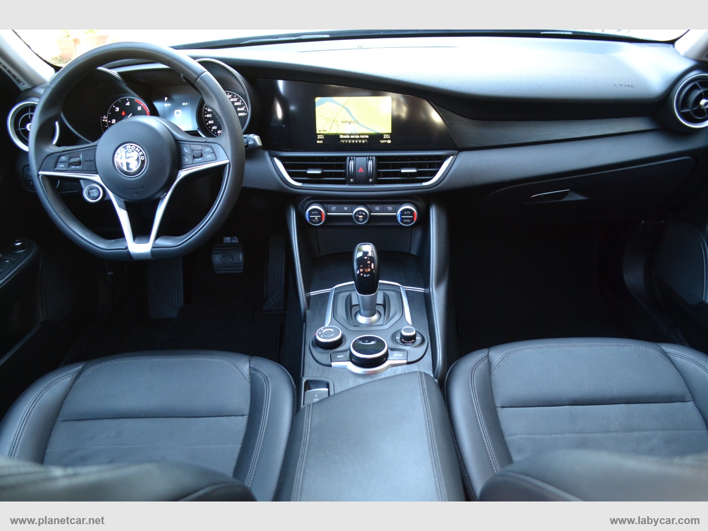 Giulia 2.2 Turbodiesel 150 CV AT8 Busin. - immagine 9