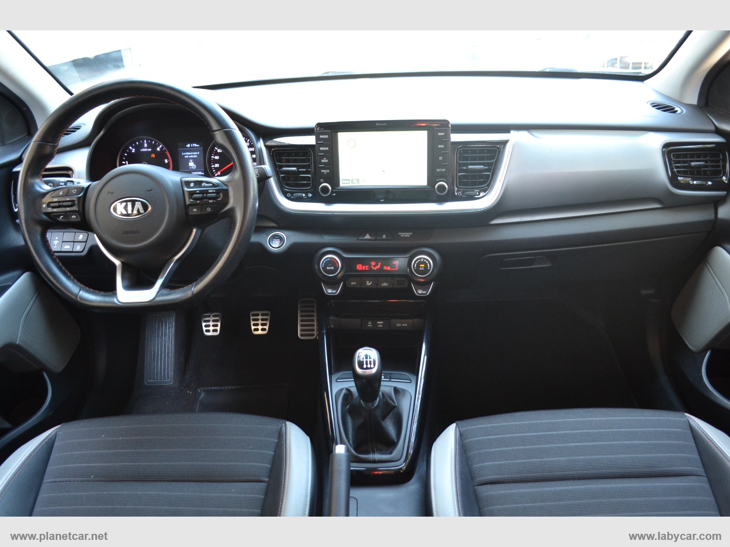 Stonic 1.6 CRDi 110 CV Urban - immagine 9