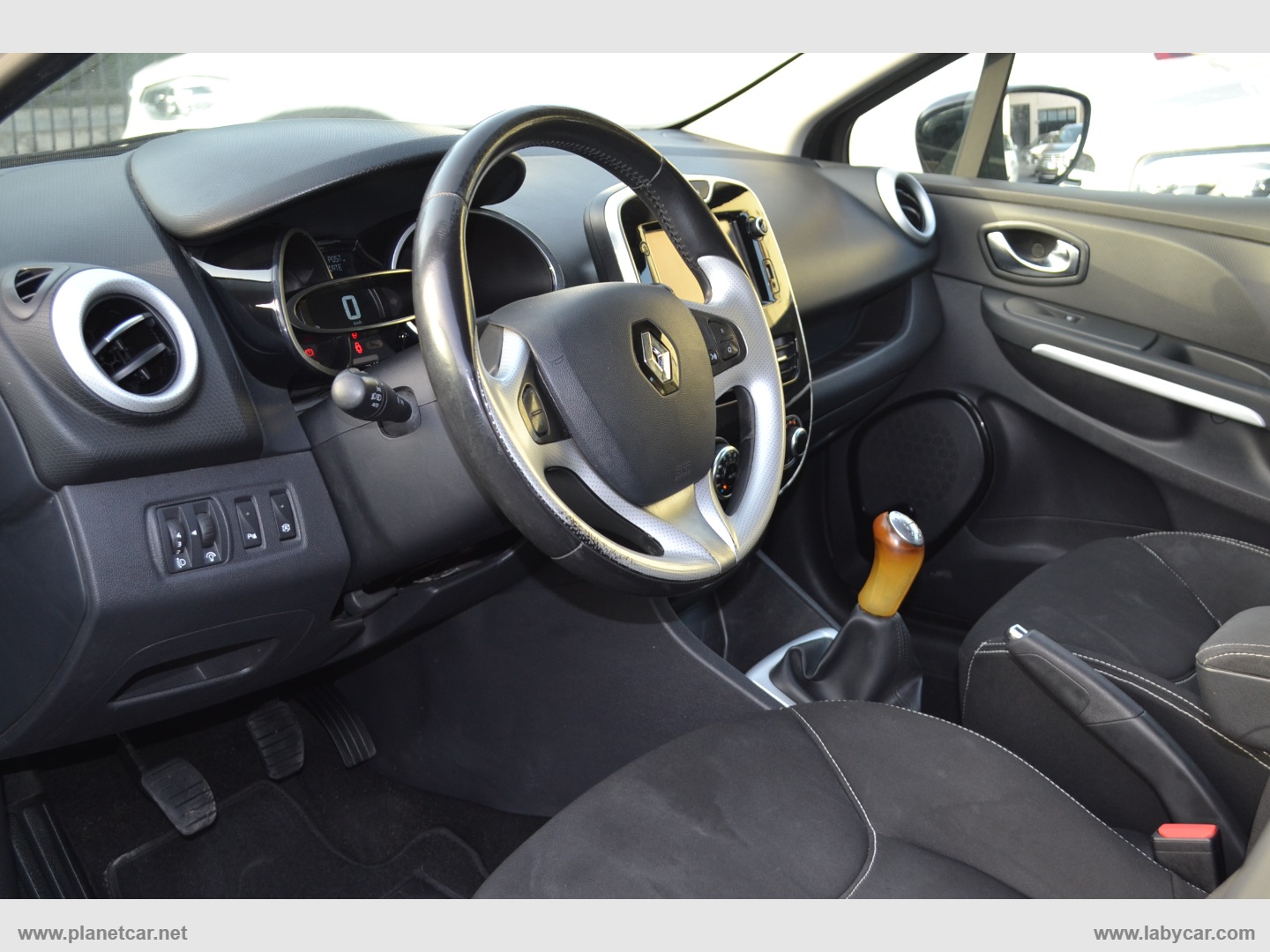 Clio dCi 8V 90 CV S&S 5p. Energy Intens - immagine 9